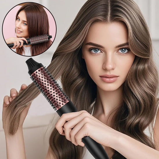 femme avec brosse chauffante